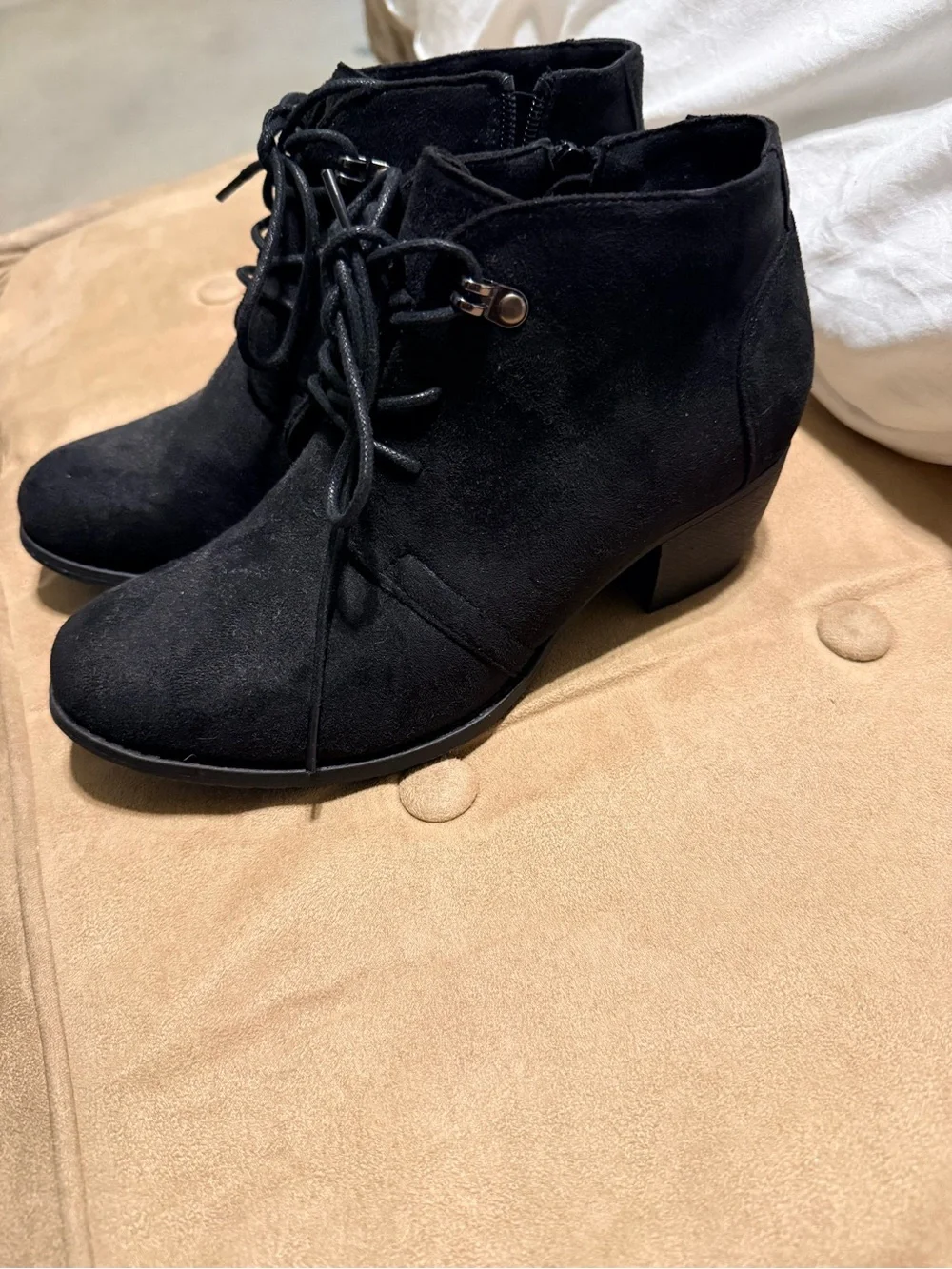 VJH Confort Black Wedge Ankle Boots